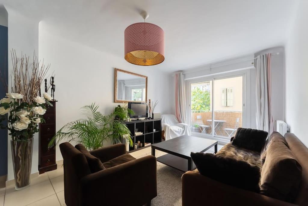 Apartment Mauvaise Annonce